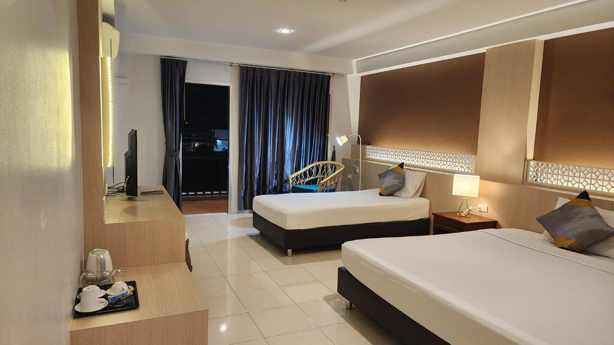 Irest Ao Nang Hostel Buitenkant foto