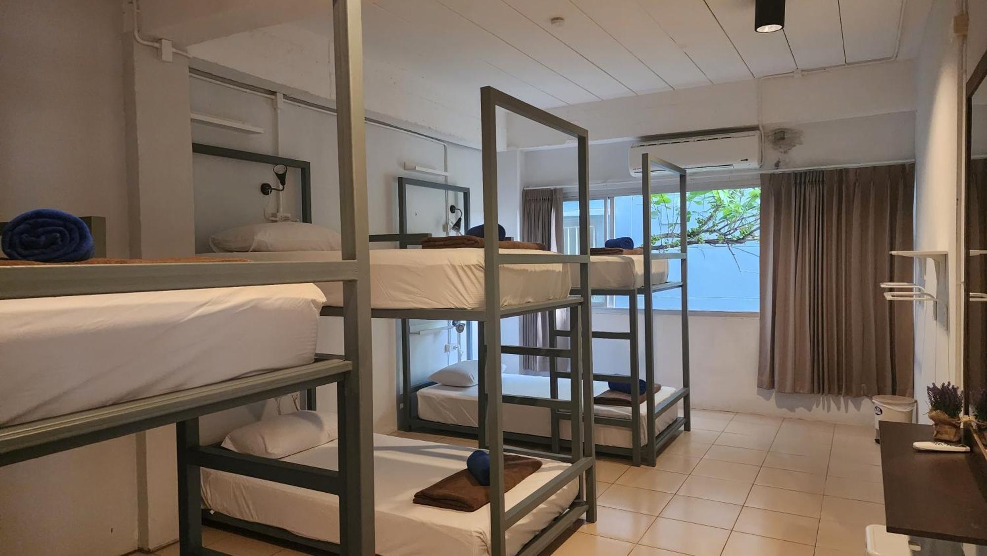 Irest Ao Nang Hostel Buitenkant foto