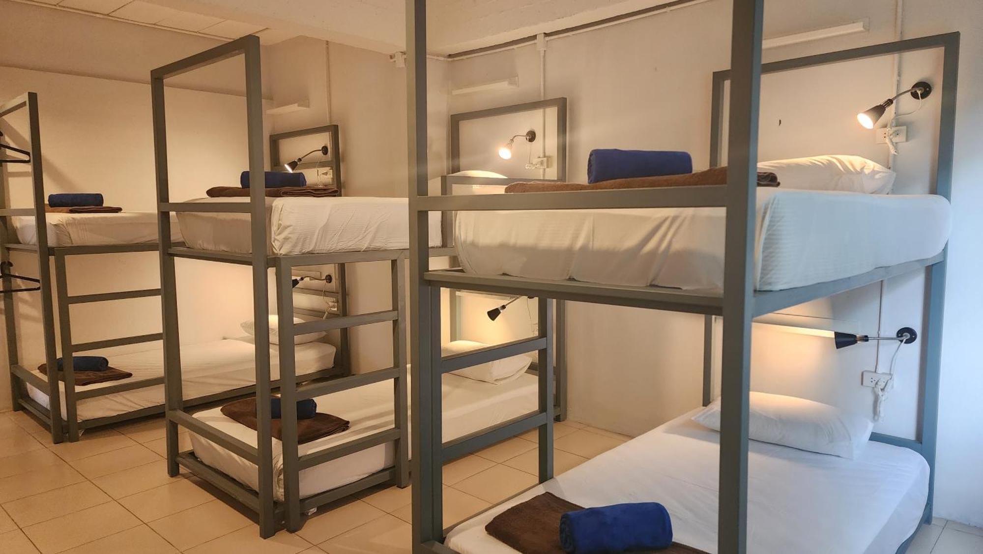 Irest Ao Nang Hostel Buitenkant foto