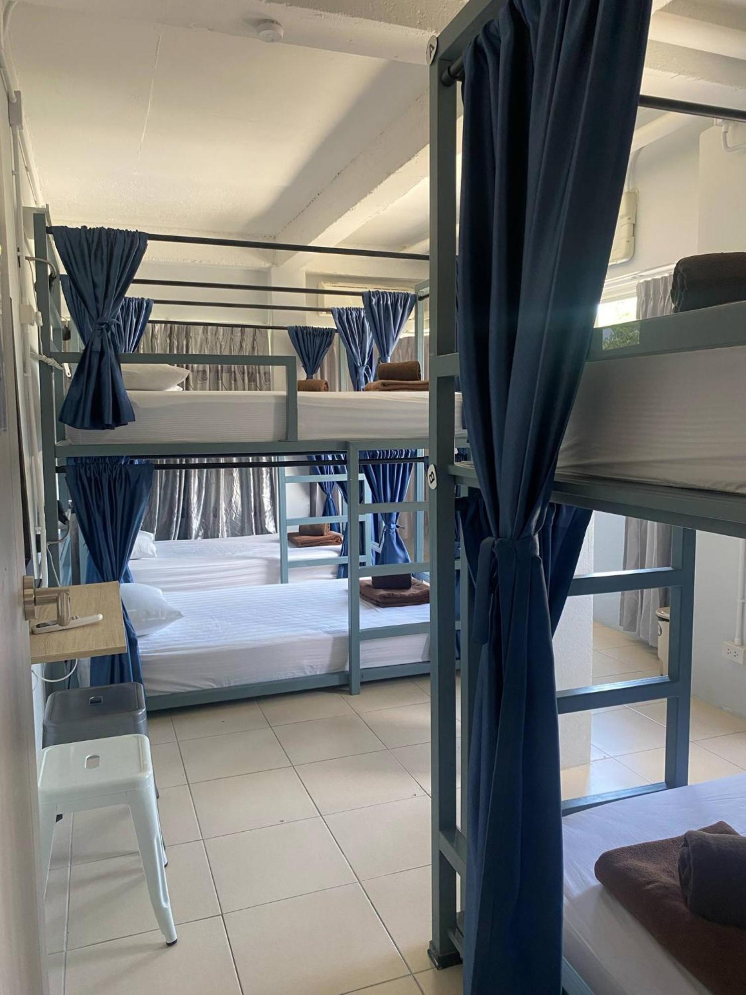 Irest Ao Nang Hostel Buitenkant foto