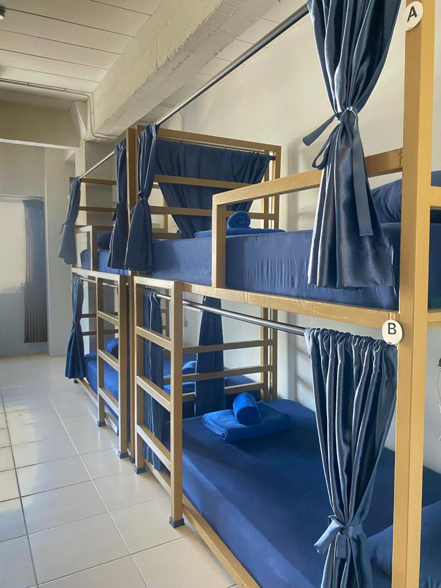 Irest Ao Nang Hostel Buitenkant foto